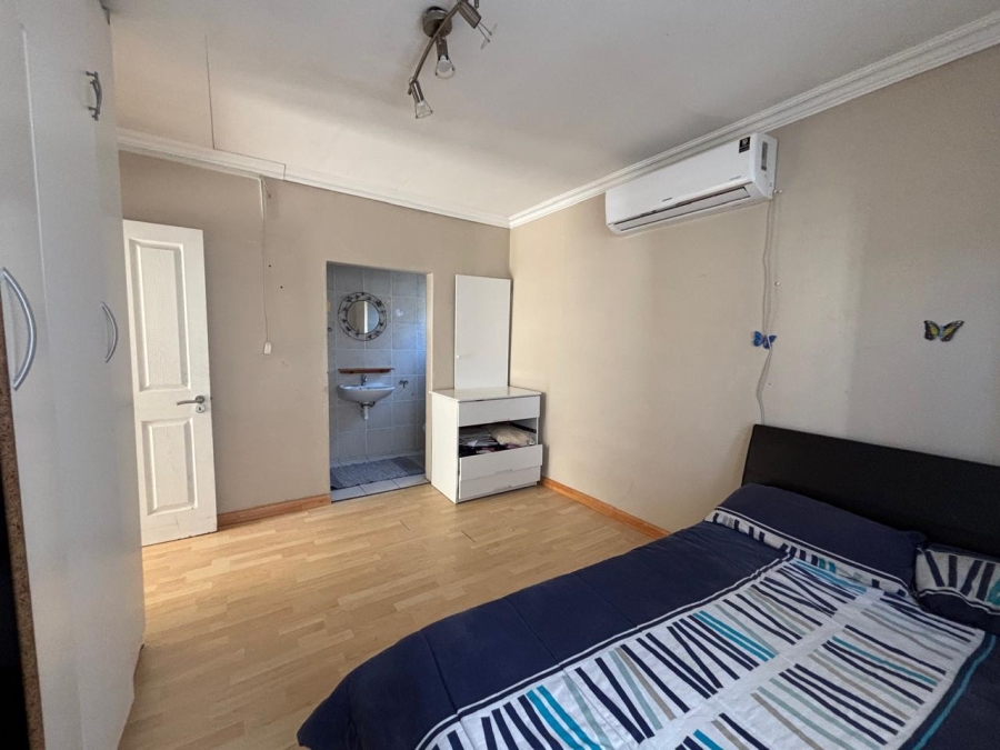 To Let 4 Bedroom Property for Rent in Vredelust Western Cape